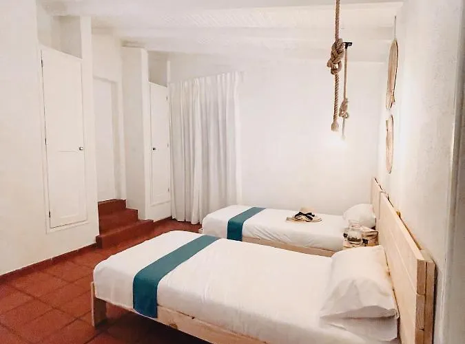 Quinta De Sao Pedro De בית חווה *