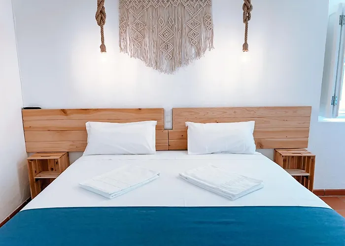 Quinta De Sao Pedro De ファームステイ トマール