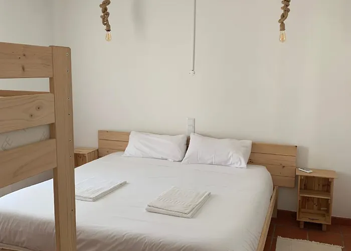 בית חווה Quinta De Sao Pedro De *